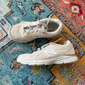 New Balance 990 Beige